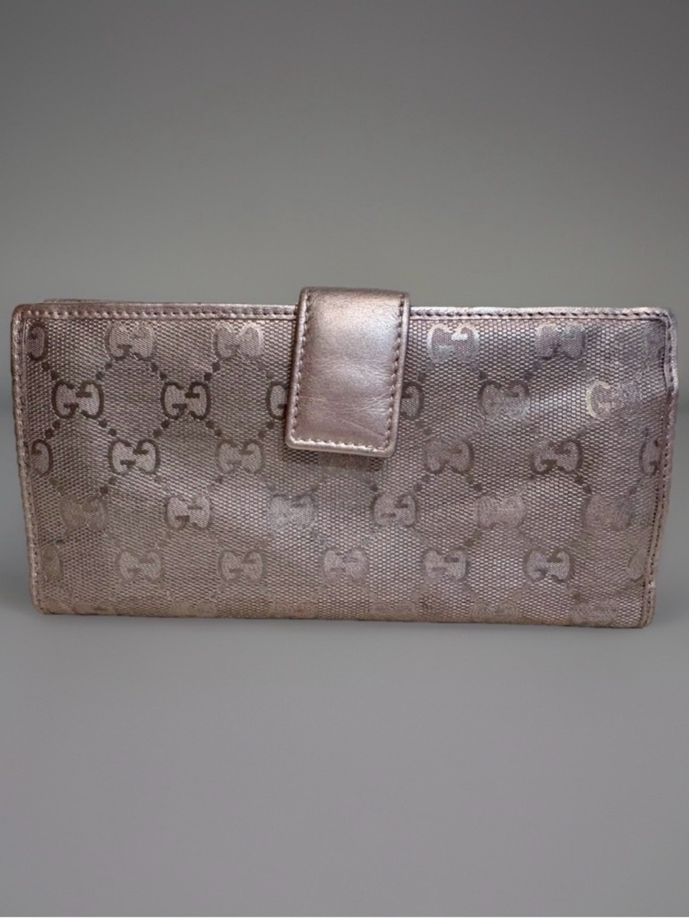 Gucci GG Monogram Long Continental Wallet in Metallic Lilac - Picture 4 of 16